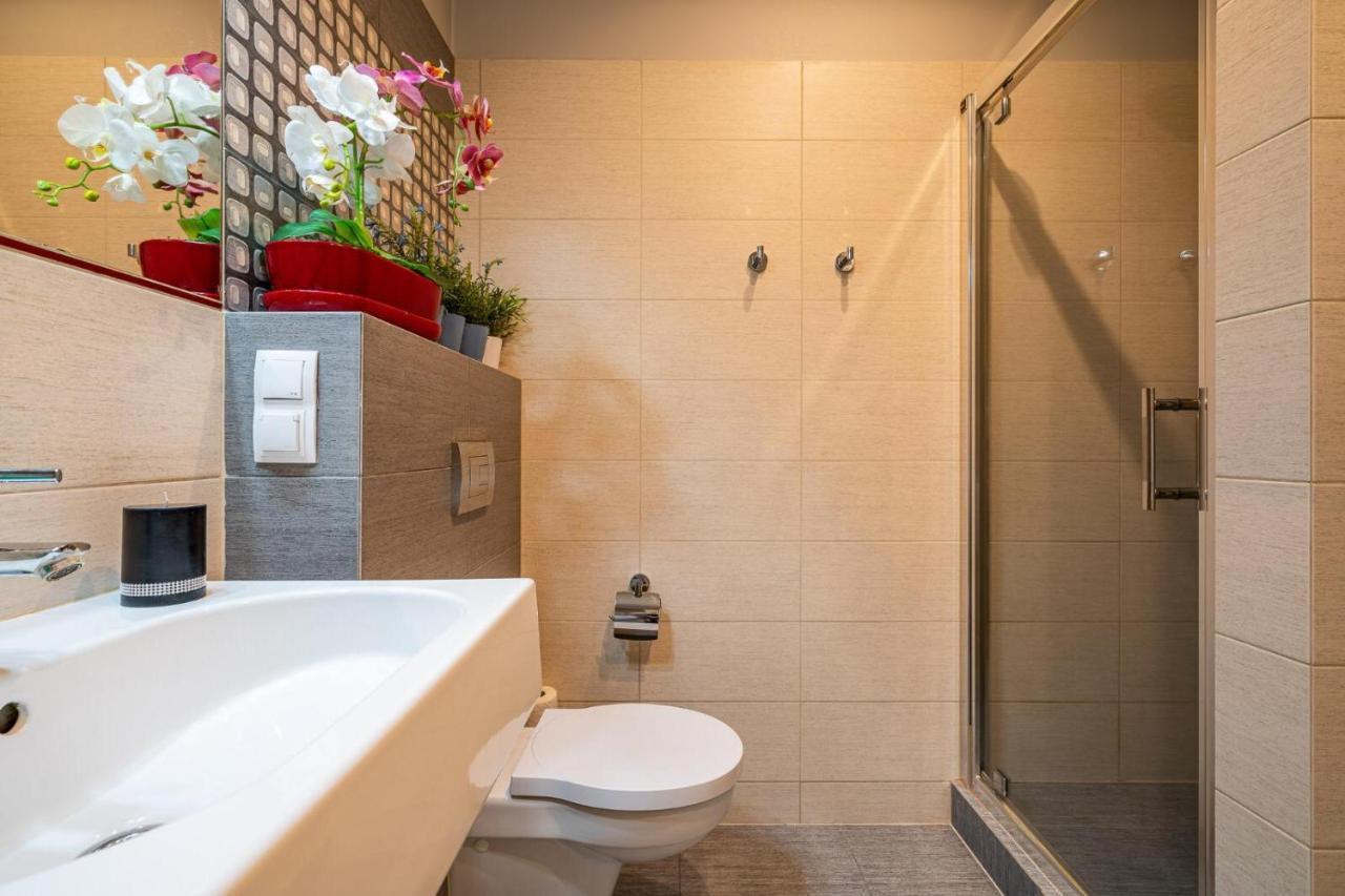 Apartamenty Walonska Wrocław Eksteriør bilde